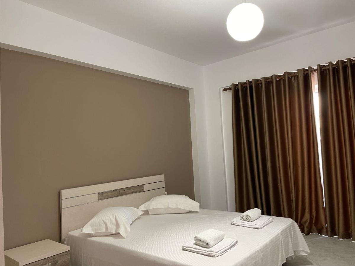 Saranda Inn Rooms & Apartments Экстерьер фото