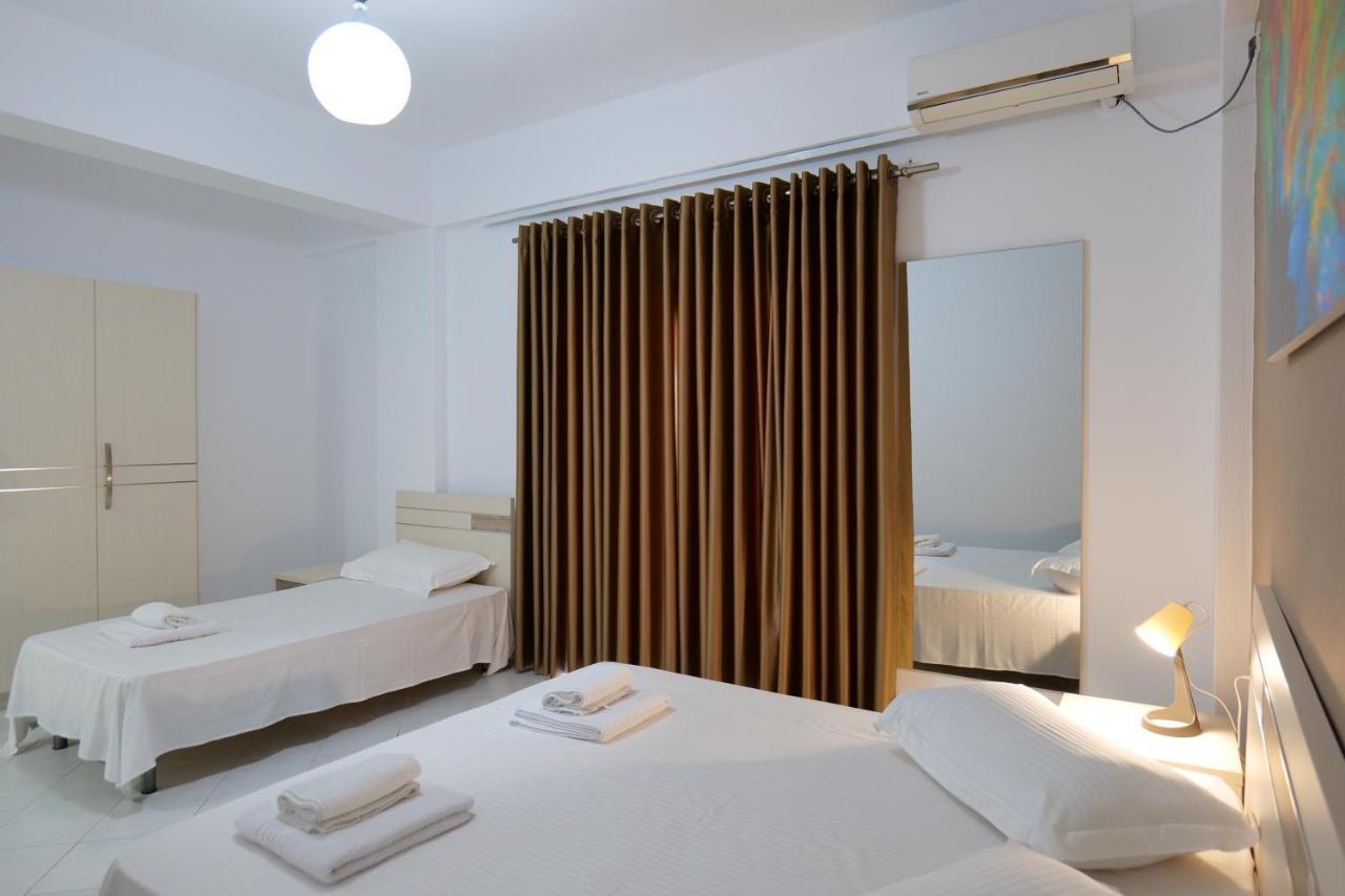 Saranda Inn Rooms & Apartments Экстерьер фото