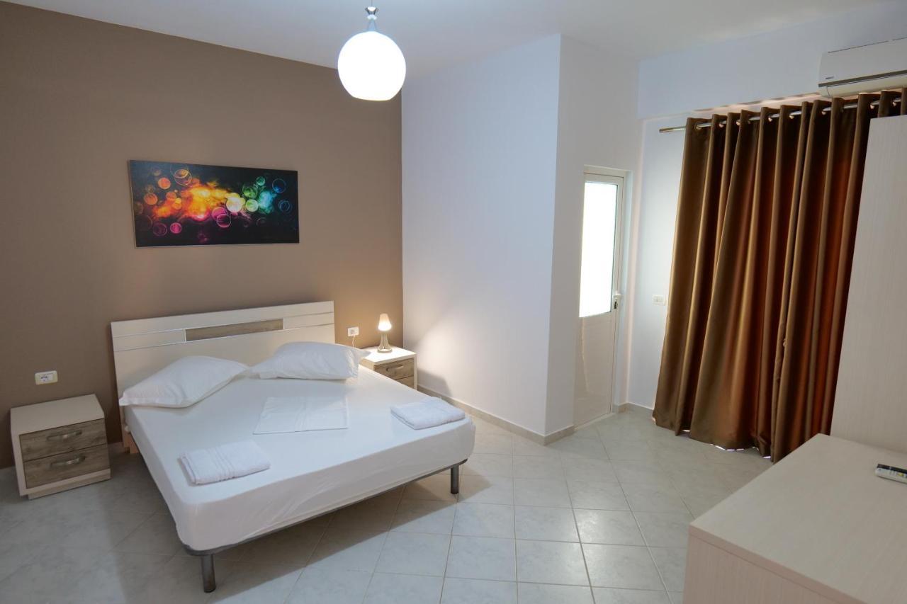 Saranda Inn Rooms & Apartments Экстерьер фото